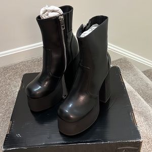 DOLLS KILL/CURRENT MOOD-Midnight Baddie Behavior Platform Ankle Boots.